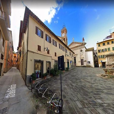 Attico Casa Via Rocca Sole Apartment Poggibonsi Bagian luar foto