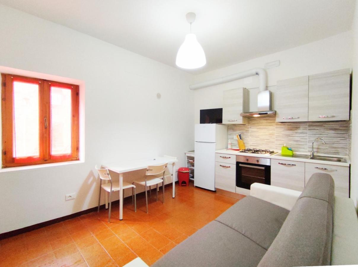 Attico Casa Via Rocca Sole Apartment Poggibonsi Bagian luar foto